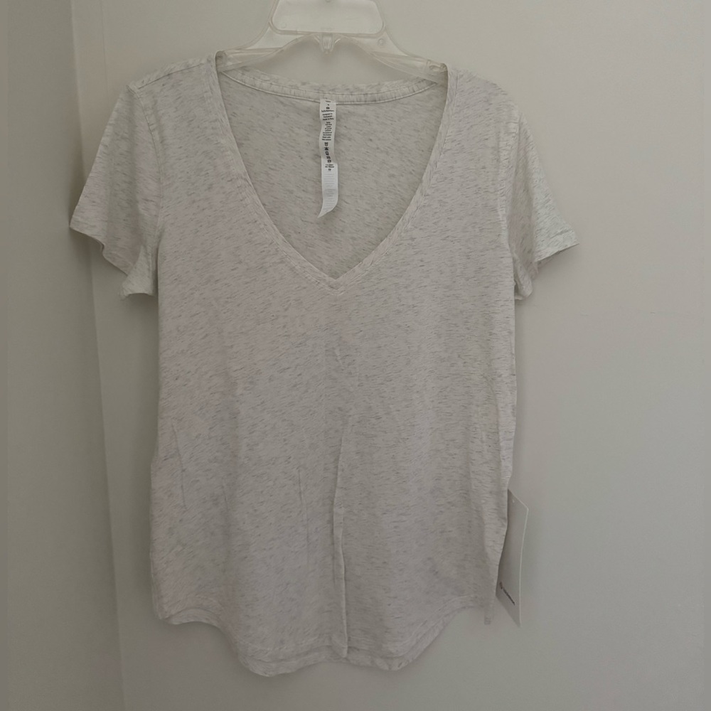 lululemon athletica V-Neck Love Tee. Tags still on!
